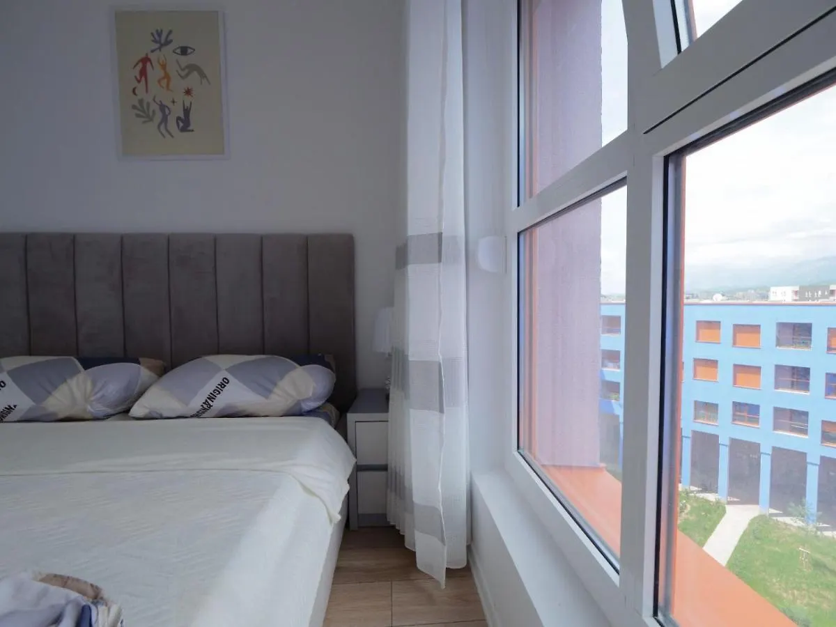 Comfy Studio At 'Mangalem21 Complex' Parking-Wifi-Ac-View Tirana