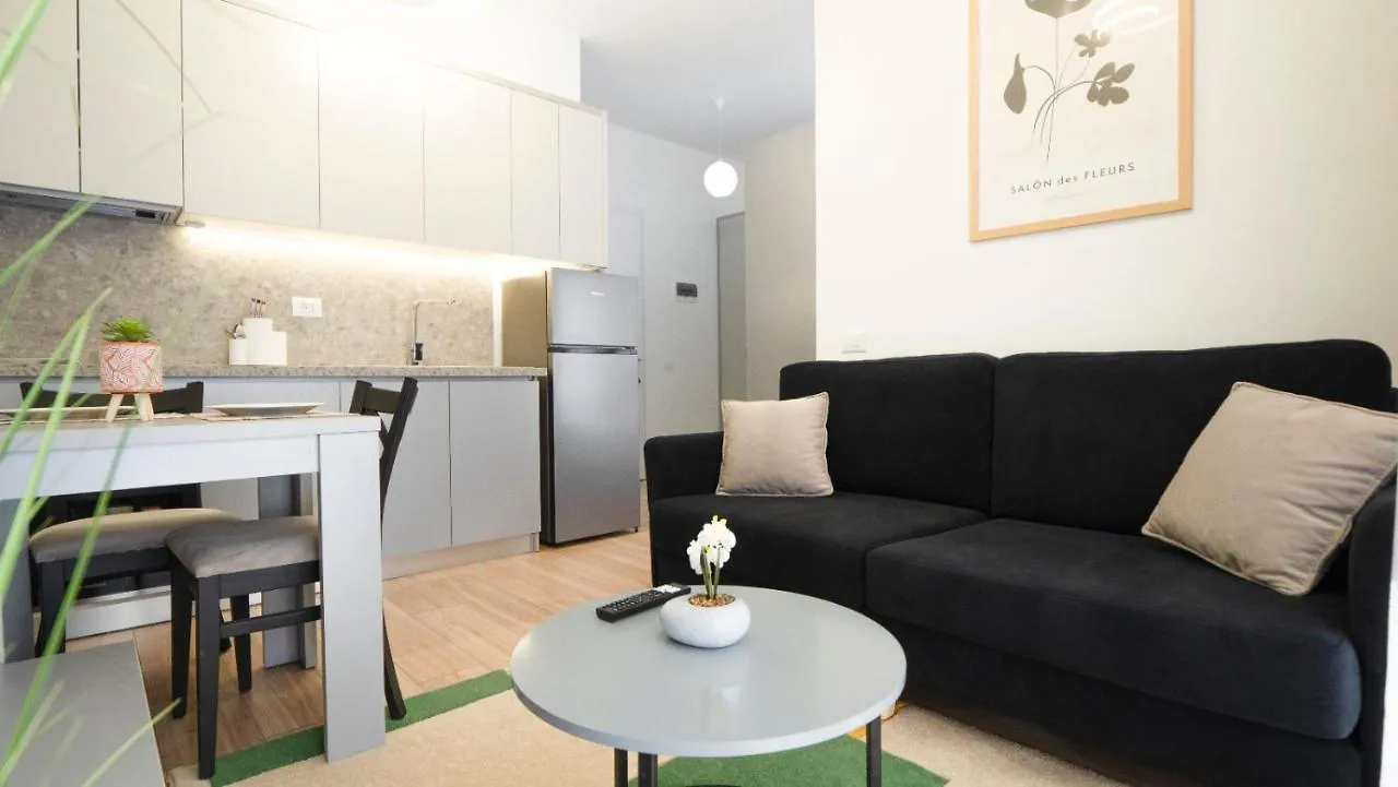 Comfy Studio At 'Mangalem21 Complex' Parking-Wifi-Ac-View Tirana 0*,